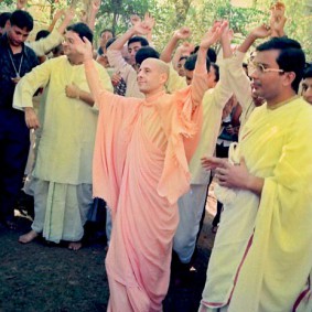 Radhanath Swami 90300001 283x283 Radhanath Swami As a Music Lover