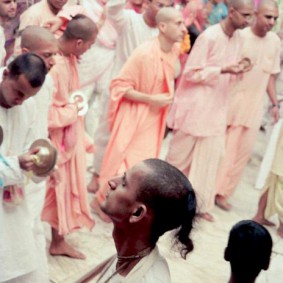 Radhanath Swami 90420028 283x283 Radhanath Swami As a Music Lover