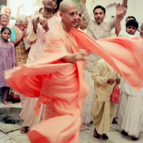 Radhanath Swami 90420033 283x283 Radhanath Swami As a Music Lover
