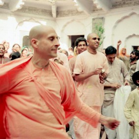 Radhanath Swami 90420035 283x283 Radhanath Swami As a Music Lover