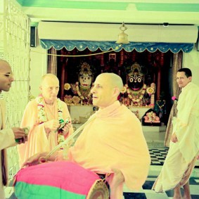 Radhanath Swami 90440012 283x283 Radhanath Swami As a Music Lover