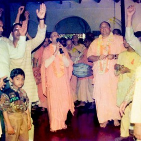 Radhanath Swami Maharaj 283x283 Radhanath Swami As a Music Lover