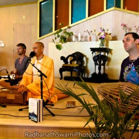 Radhanath Swami Performing Kirtan 1 283x283 Radhanath Swami As a Music Lover
