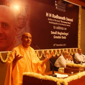 Radhanath swami at AMA 283x283 Radhanath Swami at Gujarat Book Launch