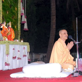 Radhanath Swami Birla House 283x283 Radhanath Swami At Birla House