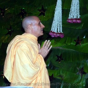 Radhanath Swami Photo 283x283 Radhanath Swami At Birla House