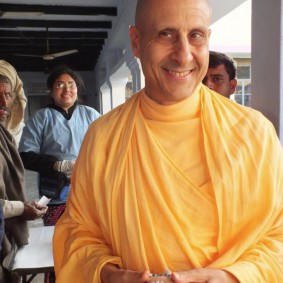 Radhanath Swami Maharaj RadhanathSwamiinBarsanaEyeCampFebruary2012498 new 283x283 Radhanath Swami At Barsana Camp 2012