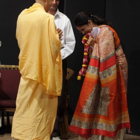 HH Radhanath Swami IMG 0142 new 283x283 Radhanath Swami At Gita Champions League Event