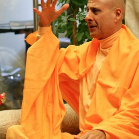 Radhanath Swami Image 283x283 Radhanath Swami In Moscow