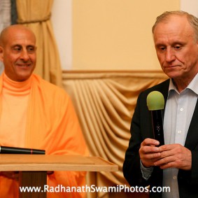 Radhanath Swami in Central Strategy 283x283 Radhanath Swami In Moscow