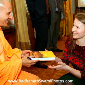 in central strategia moscow yatra march 2012 10 new 283x283 Radhanath Swami In Moscow