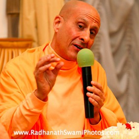 in central strategia moscow yatra march 2012 7 new 283x283 Radhanath Swami In Moscow