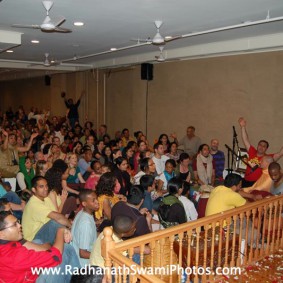 Screenshot20120502at2.07.25PM new 283x283 Radhanath Swami at Bhakti Center, New York