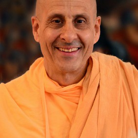 Radhanath Swami Maharaj 27348203 Radhanath Swami 283x283 Radhanath Swami In New Dwarka, USA