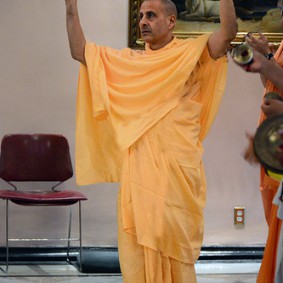 Dancing Kirtan By HH Radhanath Swami 478224072 Radhanath Swami 283x283 Radhanath Swami In New Dwarka, USA