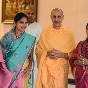 Radhanath Swami 833895665 Radhanath Swami 283x283 Radhanath Swami In New Dwarka, USA