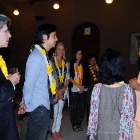Harvard University Students visits ISKCON Chowpatty DSC 7846 Radhanath Swami 283x283 Harvard students Visiting Radhanath Swami