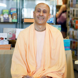 Radhanath Swami Visits Sundance Book Store
