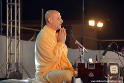 Radhanath Swami Maharaj4