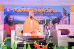Radhanath Swami at International Yoga festival0