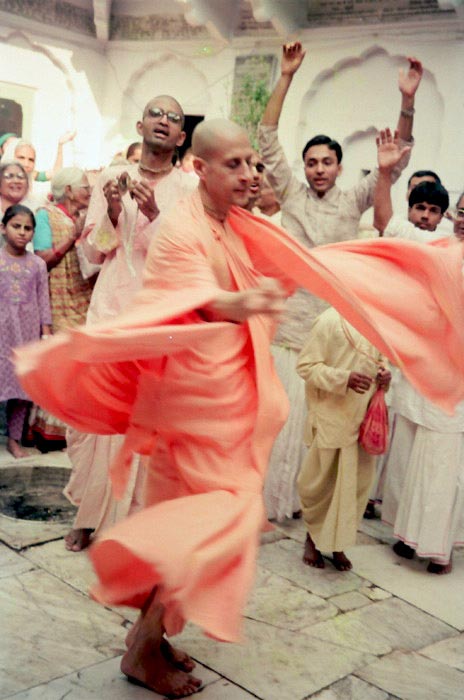 Radhanath Swami dancing in Kirtan