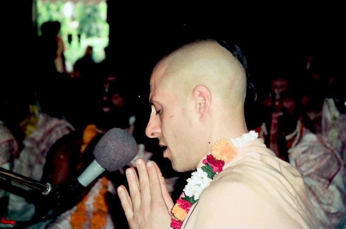 Radhanath Swami Giving Lecture