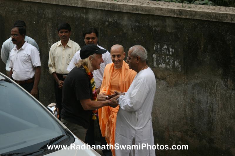Radha Krishna Prabhu Welcomes Radhanath Swami and Joe Walsh