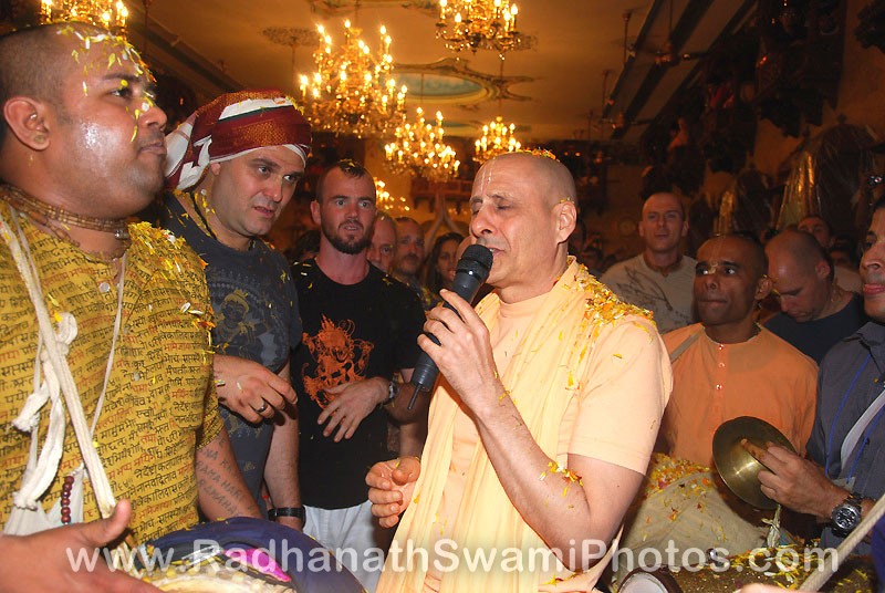 Radhanath Swami Singing