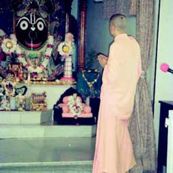 Radhanath Swami Praying