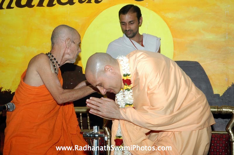 Pejavar Swami and Radhanath Swami