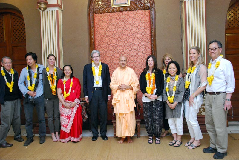 Radhanath Swami with Harvard University Students