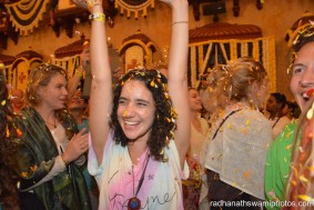 Flower petals being thrown among the people - Radhanath Swami