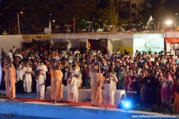 Devotees doing Ganga Arati1