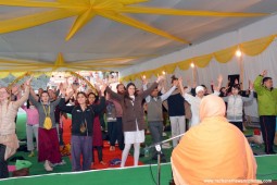 Kirtan by Radhanath Swami