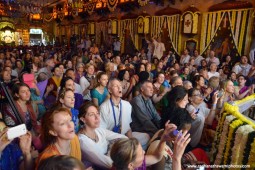 Pushya Abhishek at ISKCON Chowpatty