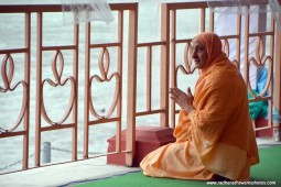 Radhanath Swami at Rishikesh1