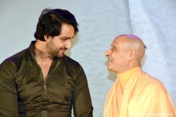 Radhanath Swami with Saurabh Jain1