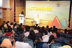 Talk by Radhanath Swami at Weligkar Institute