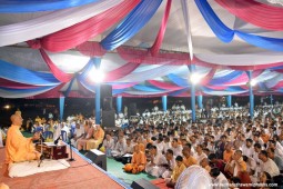 Talk by Radhanath Swami during Hampi Yatra