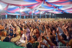 Talk by Radhanath Swami during Hampi Yatra