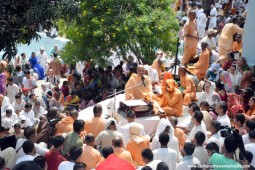 Talk by Radhanath Swami