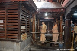 Radhanath Swami taking darshan of Krishna at Udupi