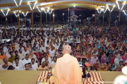 Talk by Radhanath Swami during udupi yatra