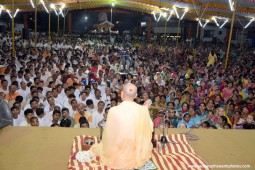 Talk by Radhanath Swami during udupi yatra